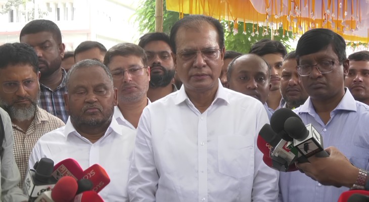 ১৭ বছরের জুলুম-দুর্নীতিতে সব খাত ধ্বংসের শেষ প্রান্তে : ত্রাণমন্ত্রী দুলু
